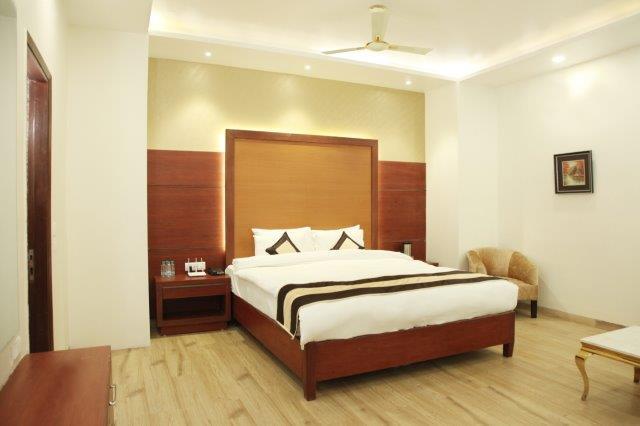 Green Palms Hotel Delhi  Extérieur photo
